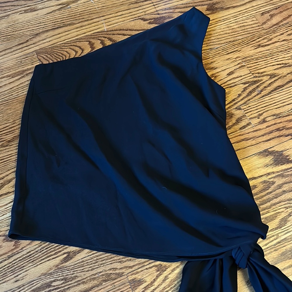 Maxazria Black Top